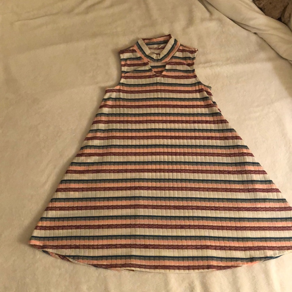 Chic dress great for upcoming holiday events